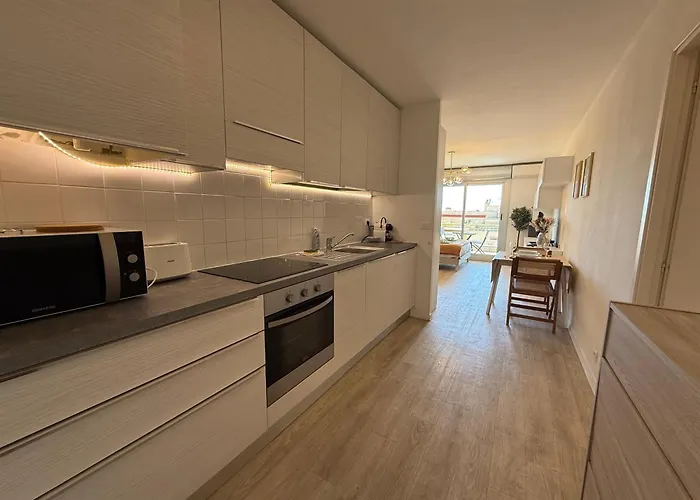 Le Pano Apartment